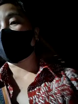 Snapshot of zanh99 chatting on March 2, 10:11 am zanh99 online show from March 2, 10:11 am