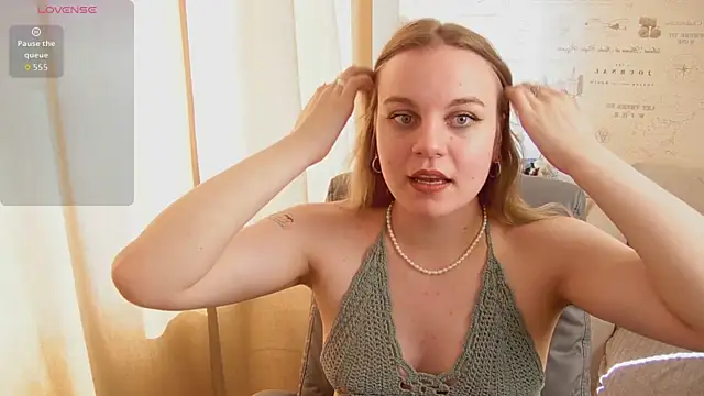 Glow Margo online show from July 20, 3:21 am
