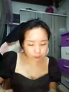 Ivy Trix2 online show from April 4, 2:58 pm