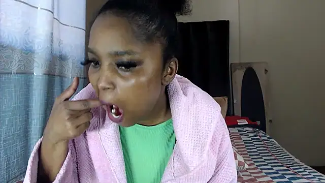 LexyDiana online show from June 5, 6:52 am