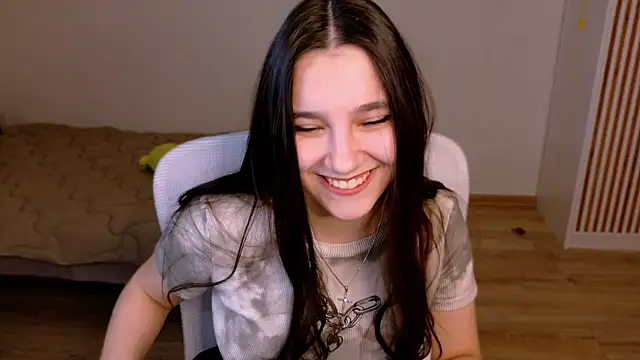 Ari Grend online show from April 8, 7:36 pm