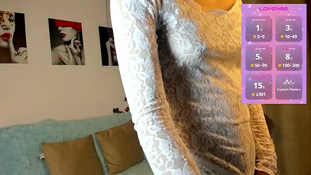 Rebeca Marchetti online show from May 21, 8:49 pm