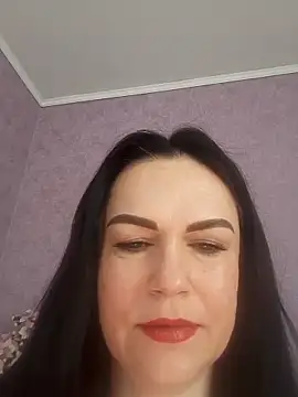 Snapshot of AmyLove471 chatting on March 8, 8:18 am AmyLove471 online show from March 8, 8:18 am