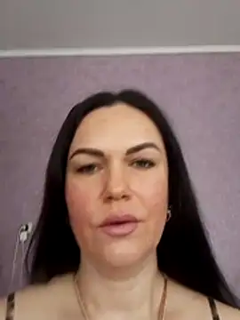 Snapshot of AmyLove471 chatting on March 29, 11:10 am AmyLove471 online show from March 29, 11:10 am