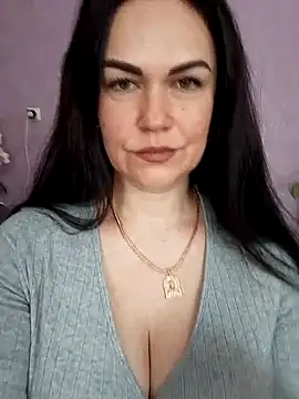 Snapshot of AmyLove471 chatting on April 14, 10:21 am AmyLove471 online show from April 14, 10:21 am