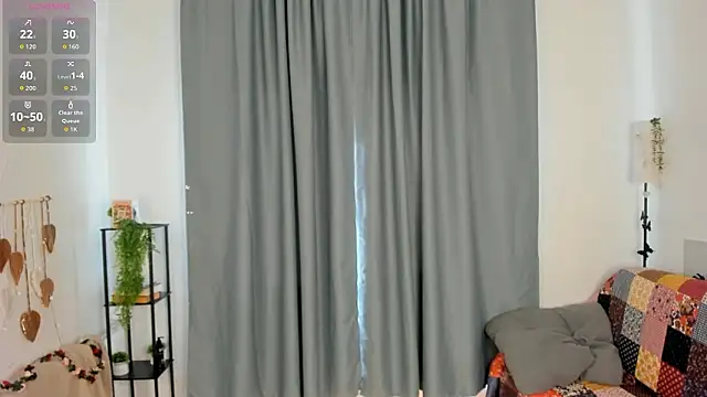 SilverFeral online show from March 17, 5:33 am