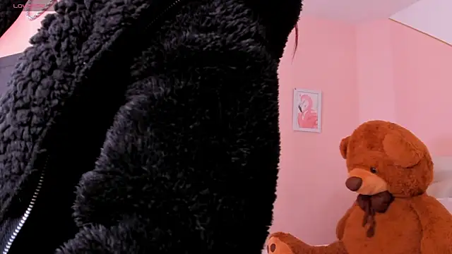 raquel mooon online show from March 13, 12:01 pm