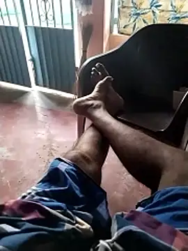 sathish2895 online show from April 27, 12:25 pm