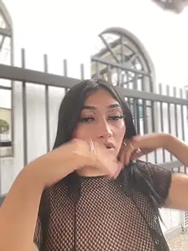 GeorgiaPink  online show from April 11, 9:52 pm