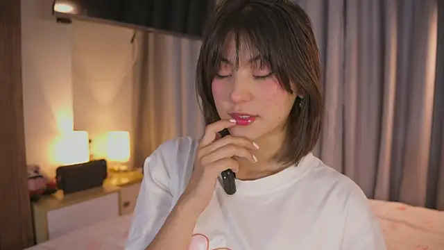 Snapshot of AitanaJhons_ chatting on June 28, 10:10 am AitanaJhons online show from June 28, 10:10 am