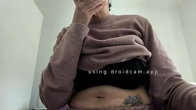 MinaMask online show from March 10, 1:49 pm