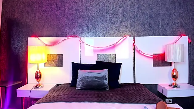 Snapshot of Keila_shaday chatting on March 2, 12:56 pm Keila shaday online show from March 2, 12:56 pm