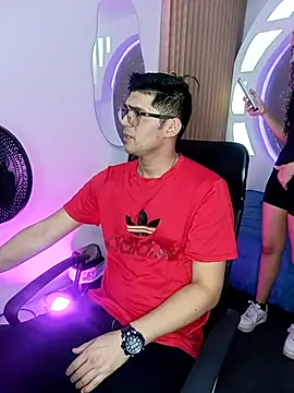 Snapshot of ritzabeth_daniel chatting on March 22, 2:37 am ritzabeth daniel online show from March 22, 2:37 am