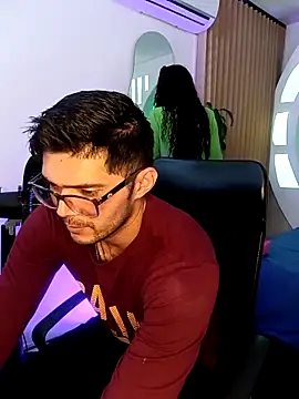 Snapshot of ritzabeth_daniel chatting on March 31, 2:46 am ritzabeth daniel online show from March 31, 2:46 am