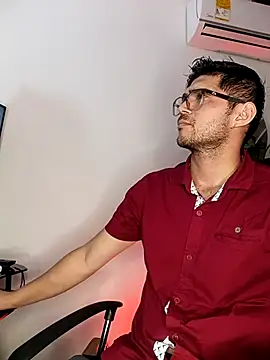 Snapshot of ritzabeth_daniel chatting on April 3, 2:09 am ritzabeth daniel online show from April 3, 2:09 am