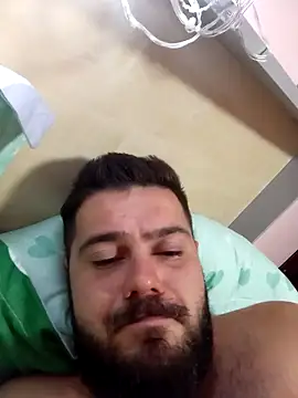 Snapshot of Enzo9911 chatting on March 2, 5:08 am Enzo9911 online show from March 2, 5:08 am