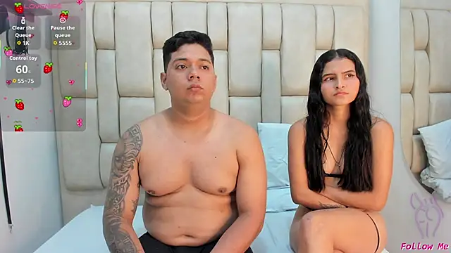 Snapshot of SweetAndSavage_OS chatting on March 2, 7:54 pm SweetAndSavage OS online show from March 2, 7:54 pm