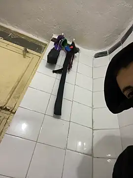 bwcyoussef online show from March 1, 8:22 pm