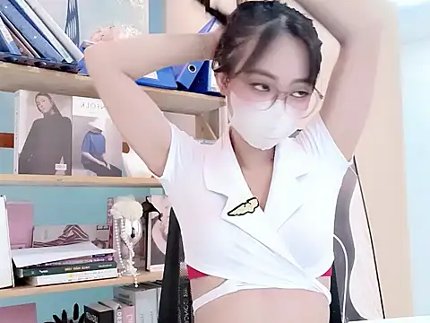 Snapshot of RG_Lenalyy chatting on May 21, 1:45 am RG Lenalyy online show from May 21, 1:45 am