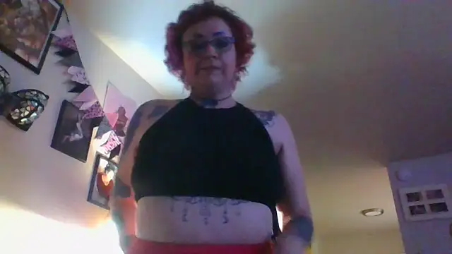 Snapshot of Lady_Siren chatting on February 26, 8:35 am Lady Siren online show from February 26, 8:35 am