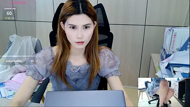 zhen-68 online show from May 11, 1:11 am
