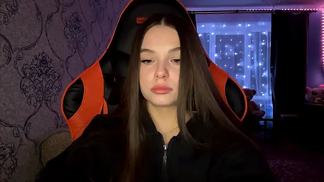 Snapshot of AkikoAnkrom chatting on March 1, 9:17 pm AkikoAnkrom online show from March 1, 9:17 pm