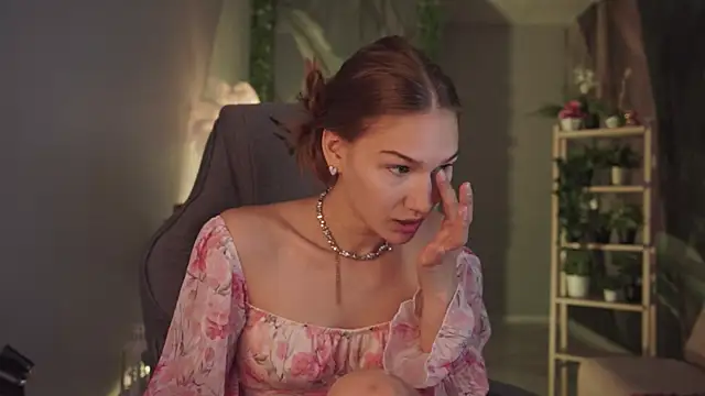 Sweet Emilya online show from June 3, 9:34 am