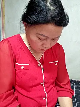 phay79 online show from March 3, 8:20 am