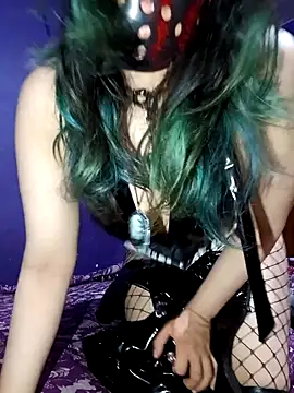 Snapshot of Zorrapunka chatting on March 10, 5:07 pm Zorrapunka online show from March 10, 5:07 pm