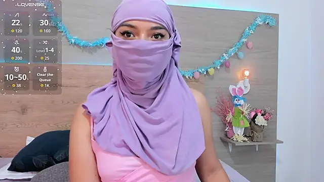  jennaa online show from April 1, 8:06 pm