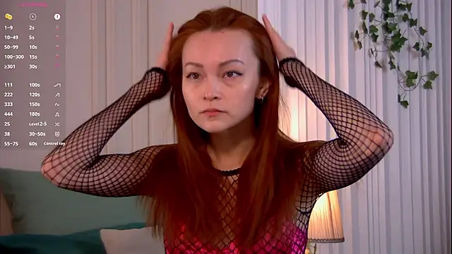 SadieSink  online show from March 28, 7:19 am