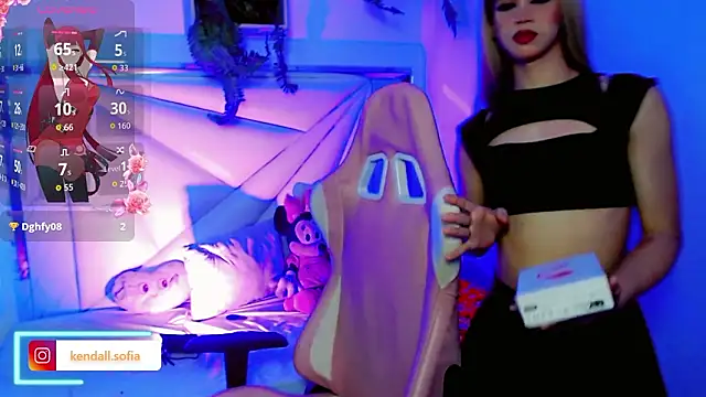 Sophiaa doll  online show from March 9, 4:27 am