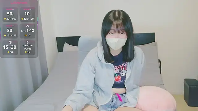 papikochan45 online show from April 5, 8:11 am