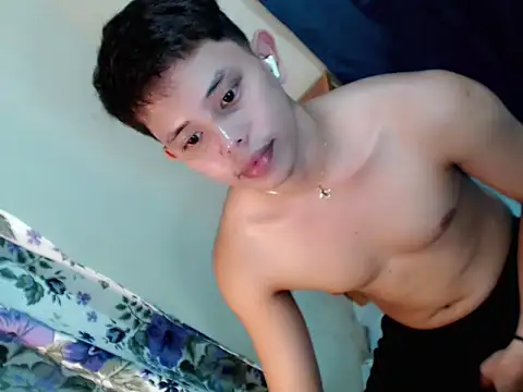 Baby Maxxx online show from July 14, 8:19 am