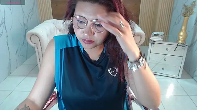 Snapshot of Aitana_s chatting on March 3, 6:08 am Aitana s online show from March 3, 6:08 am