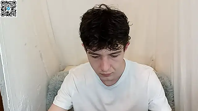  ZaneX online show from April 5, 7:33 pm