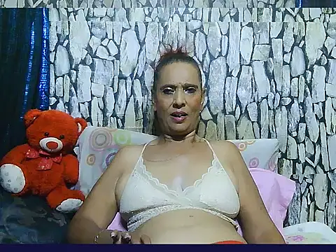 Hot queen58 online show from April 13, 4:45 pm