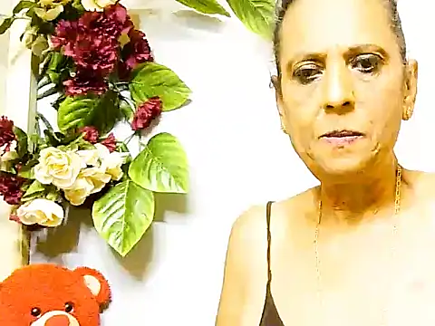 Hot queen58 online show from May 28, 6:43 am