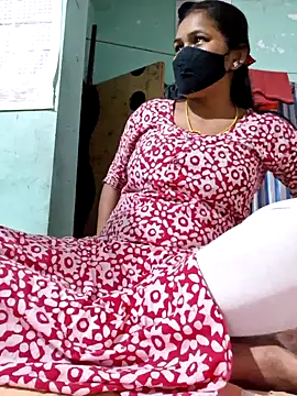 Snapshot of tumpa_629 chatting on February 27, 2:06 pm tumpa 629 online show from February 27, 2:06 pm