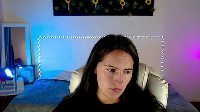 Snapshot of _lucia_777 chatting on March 1, 1:24 pm lucia 777 online show from March 1, 1:24 pm