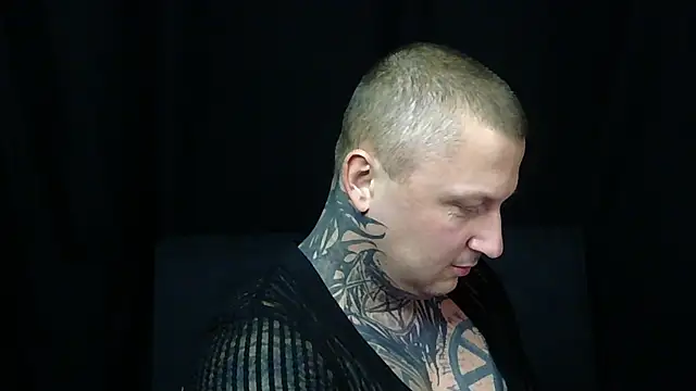 devilWithTats online show from March 20, 11:15 am