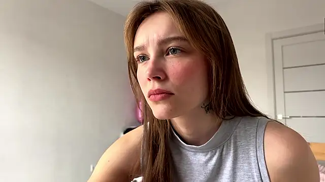 Lolatatee online show from March 30, 5:52 am