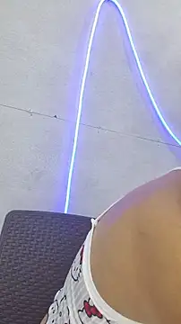 Snapshot of coquin2026 chatting on March 1, 4:25 am coquin2026 online show from March 1, 4:25 am