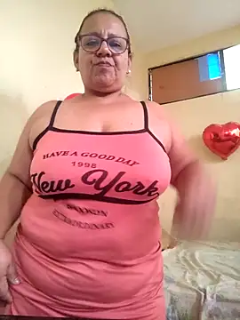 Roxy 77 online show from March 1, 2:41 pm