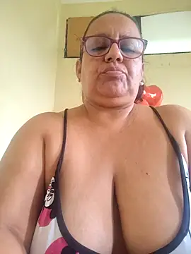 Roxy 77 online show from March 7, 6:16 pm