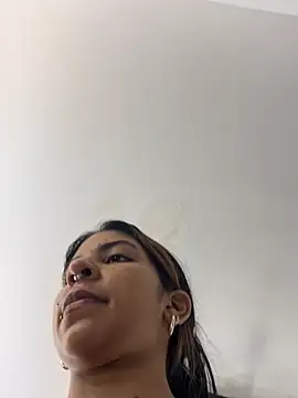 VioletaHills  online show from May 26, 12:34 pm