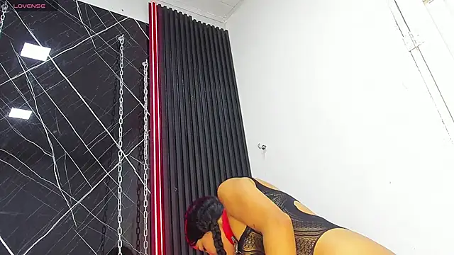 Megan Duskk online show from April 5, 3:09 pm