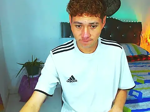  Santi2 online show from March 22, 2:48 am