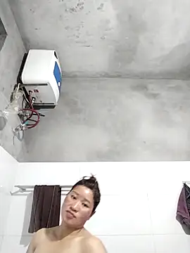 Lilinn  online show from April 3, 11:41 am