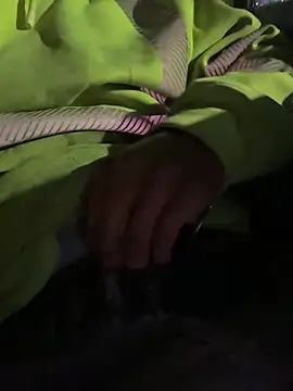 teasy01 online show from March 7, 11:18 am